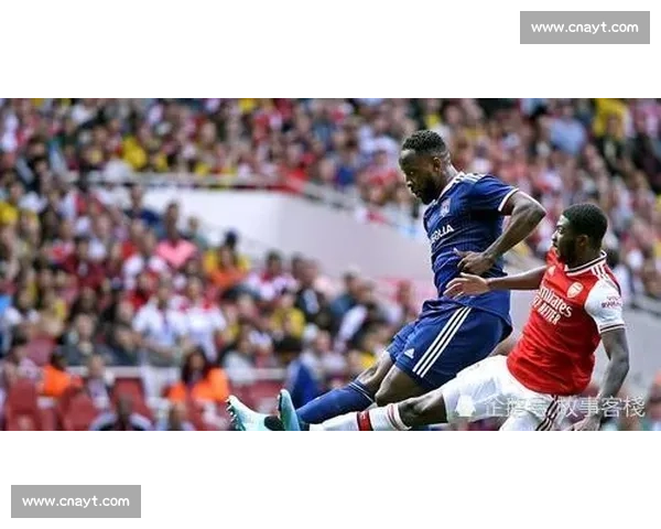 考文垂与卢顿激战正酣 英超保级大战谁能笑到最后